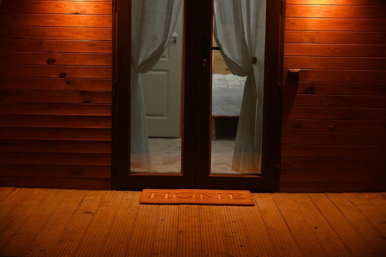 Casute In Mijlocul Naturii - Wild Camp Avrig Extérieur photo